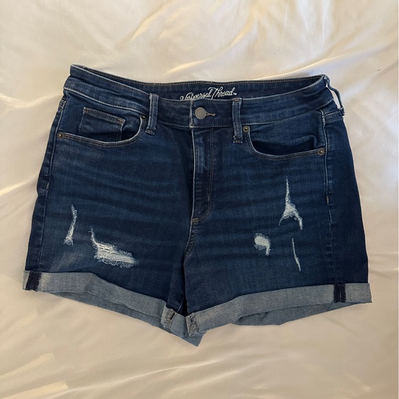 Universal Thread High Rise Denim Shorts - Picture 5 of 5